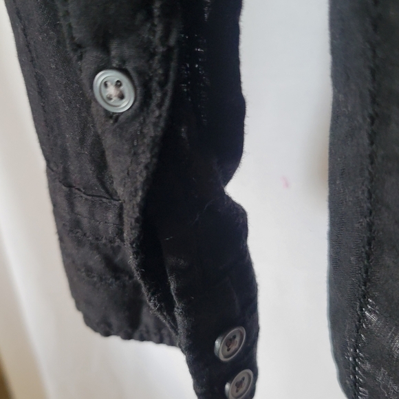 GAP Black Shirt Long Sleeve Button Down Collar Womens Small - Picture 8 of 9